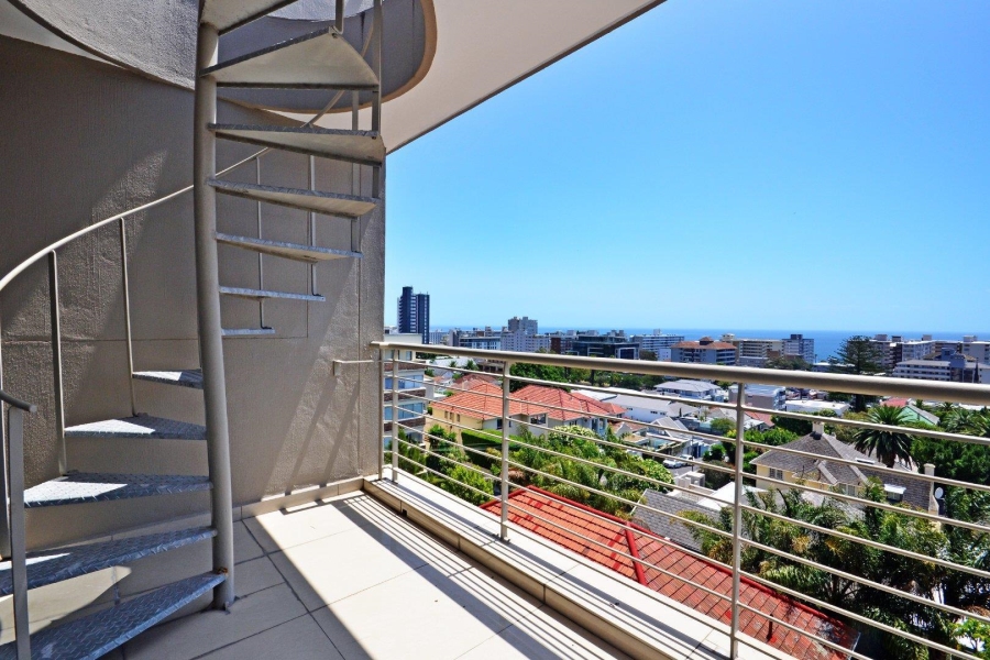 To Let 2 Bedroom Property for Rent in Sea Point Western Cape